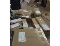 元旦節(jié)前很忙 柯尼卡美能達(dá)復(fù)印機(jī)耗材配件昨天打包到7點(diǎn)半才全部打包完